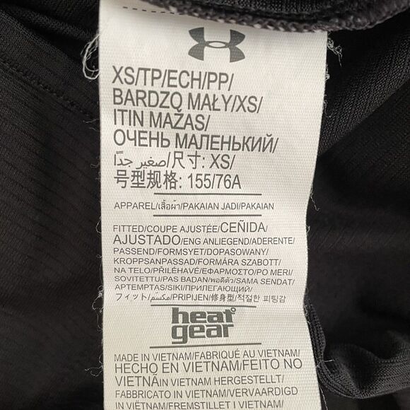 Under Armour Half Zip Pullover Black Active Running Womens Size X-Small - Picture 10 of 10